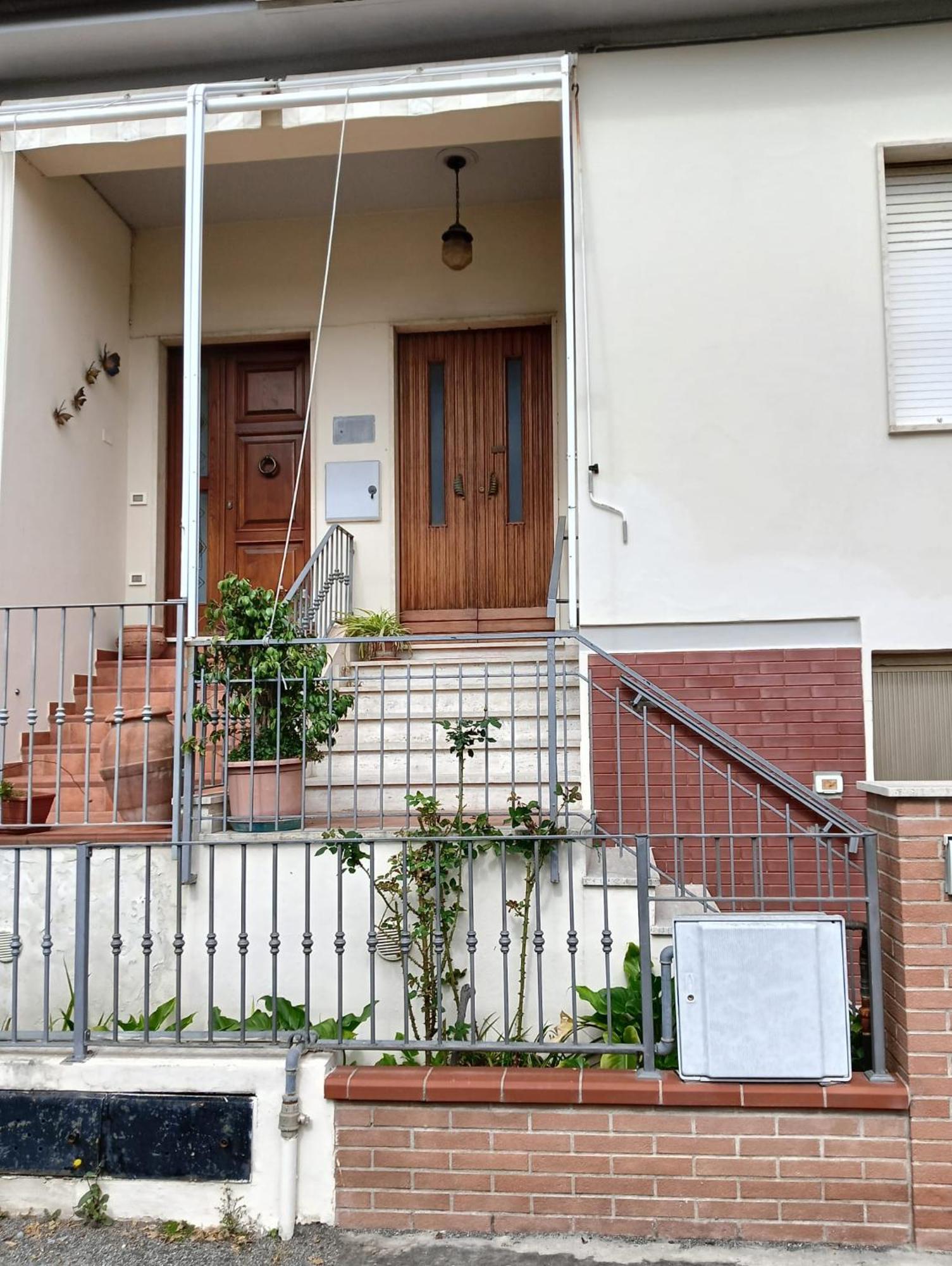 La Villetta Di Zio Claudio A Vada - 6 Posti Letto Экстерьер фото